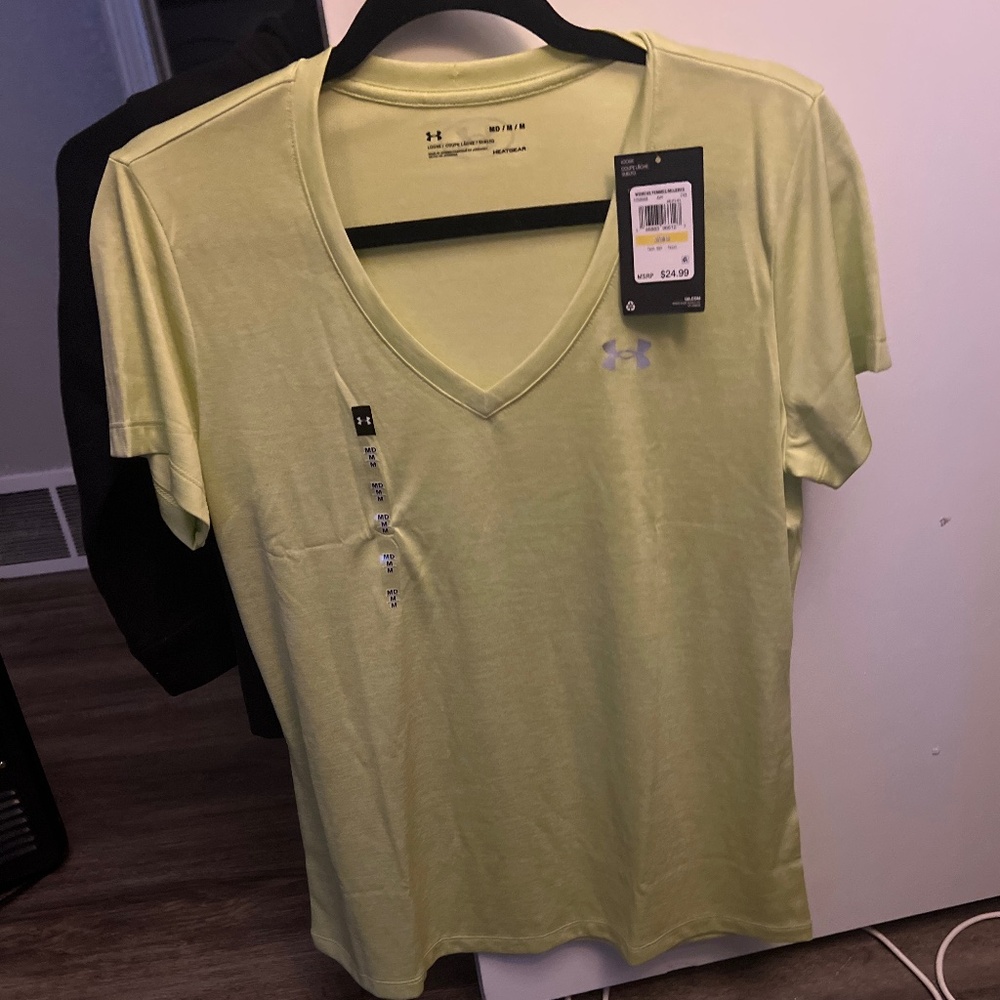 Under Armour Women’s M Shirt